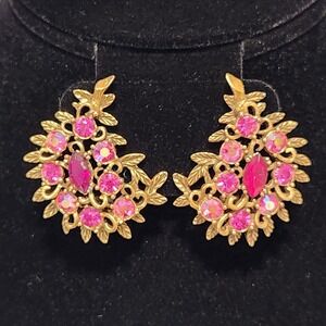 Vintage‎ Emmons Earrings Crimson Glory Gold Tone and Pink Cluster Paisley Shape